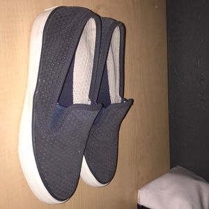 Sperry slip on’s